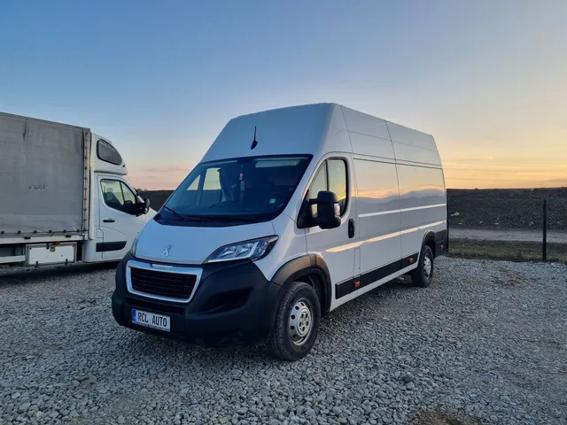 PEUGEOT BOXER
