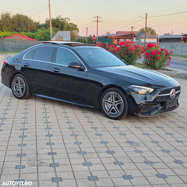 MERCEDES-BENZ C CLASS