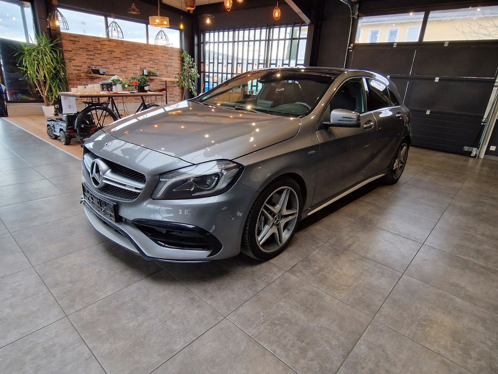 MERCEDES-BENZ A CLASS