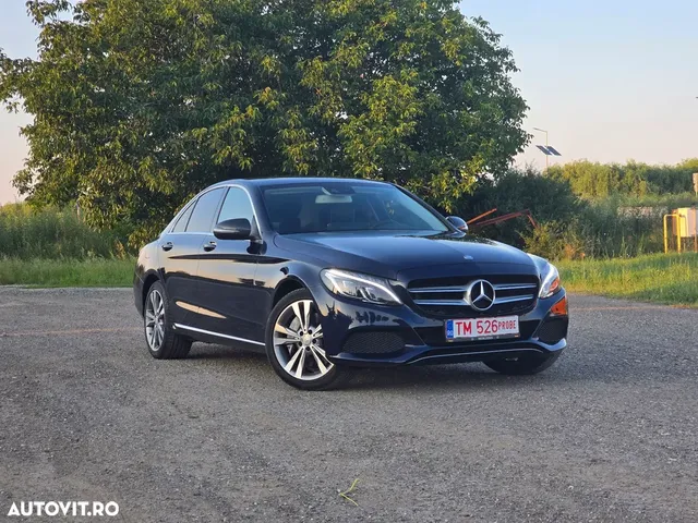 MERCEDES-BENZ C CLASS