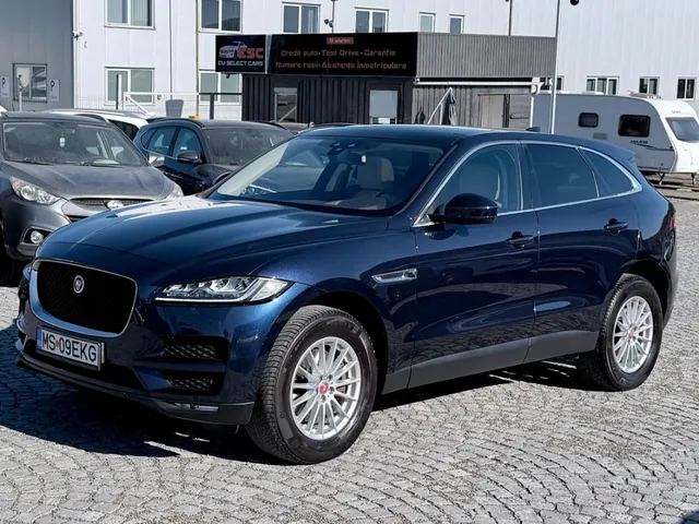JAGUAR F-PACE