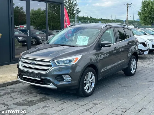 FORD KUGA