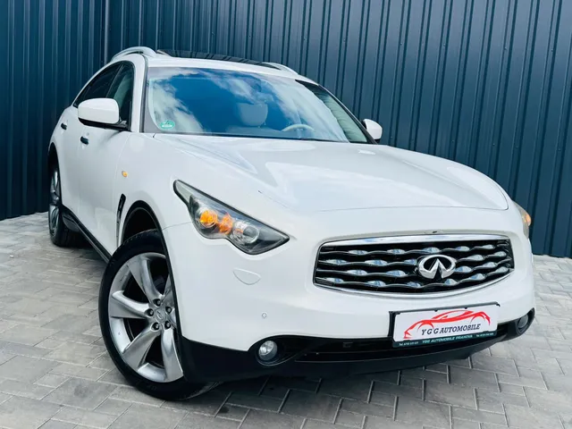 INFINITI FX