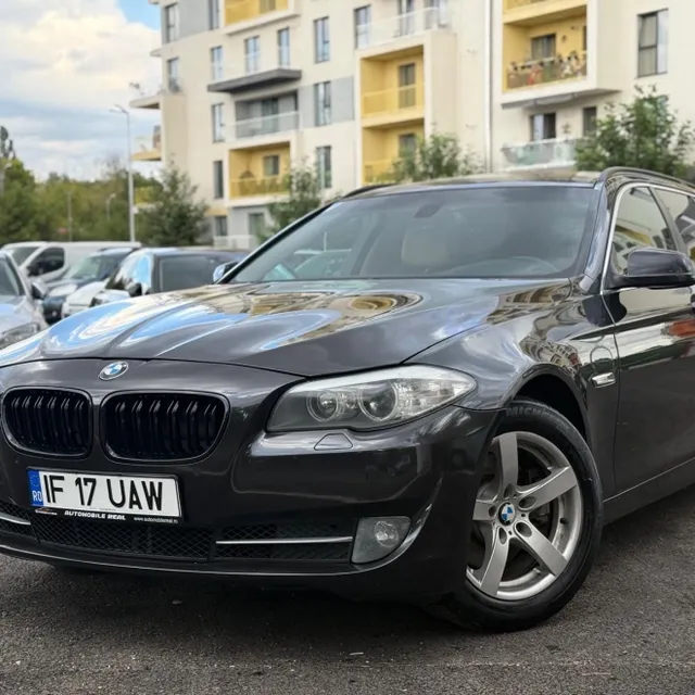 BMW 5 SERIES
