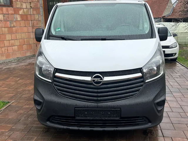 OPEL VIVARO