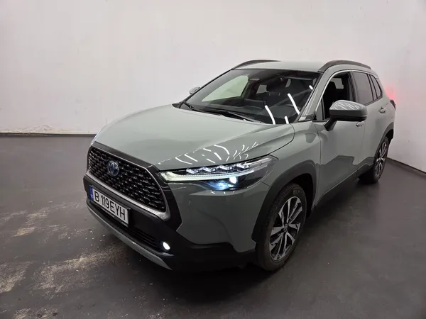 TOYOTA COROLLA CROSS