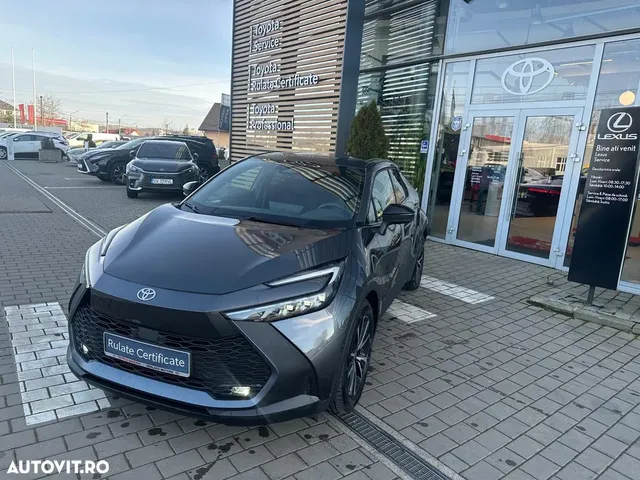 TOYOTA C-HR
