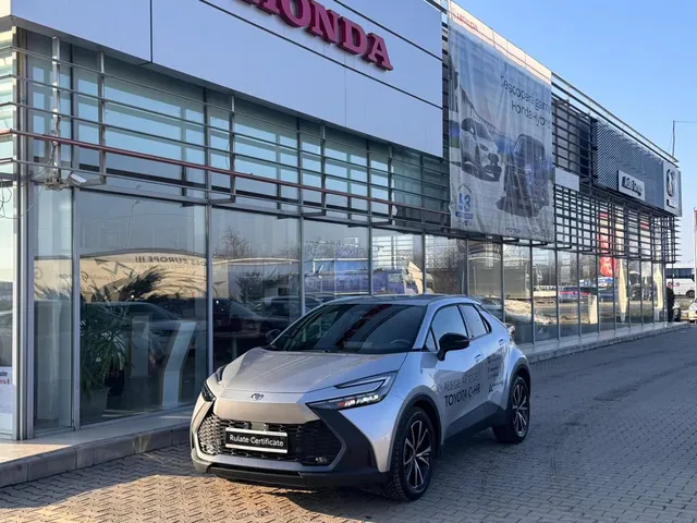 TOYOTA C-HR