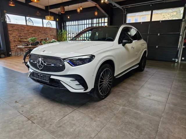 MERCEDES-BENZ GLC
