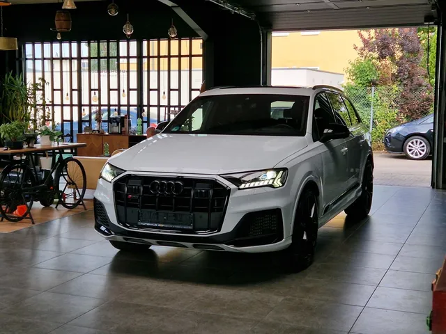 AUDI SQ7