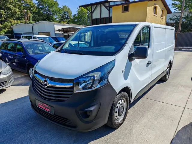 OPEL VIVARO