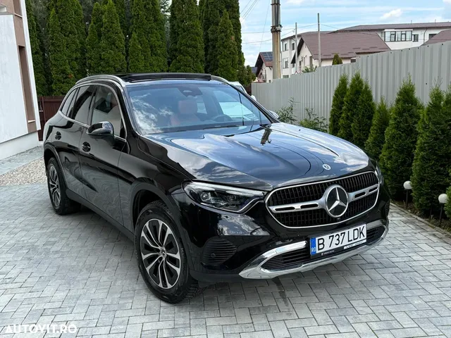 MERCEDES-BENZ GLC