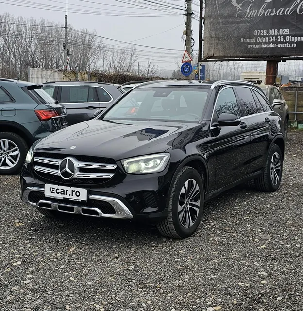 MERCEDES-BENZ GLC