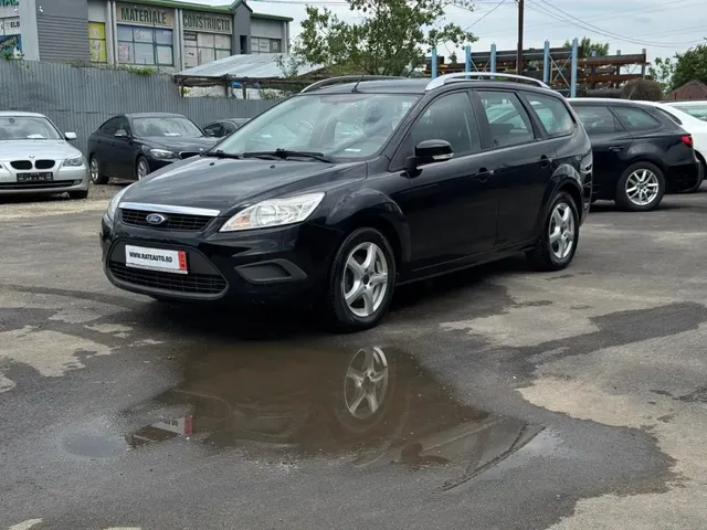 FORD FOCUS