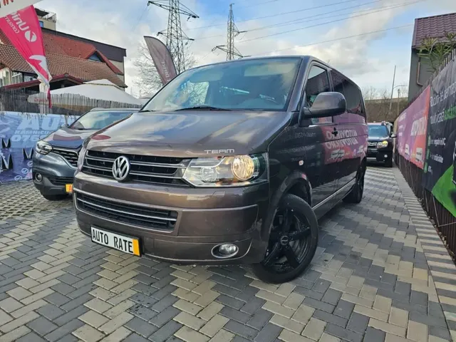 VOLKSWAGEN TRANSPORTER