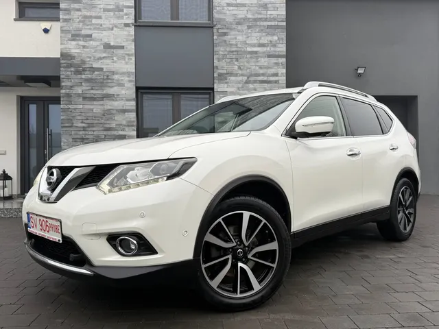 NISSAN X-TRAIL