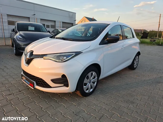 RENAULT ZOE