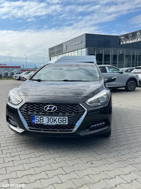 HYUNDAI I40