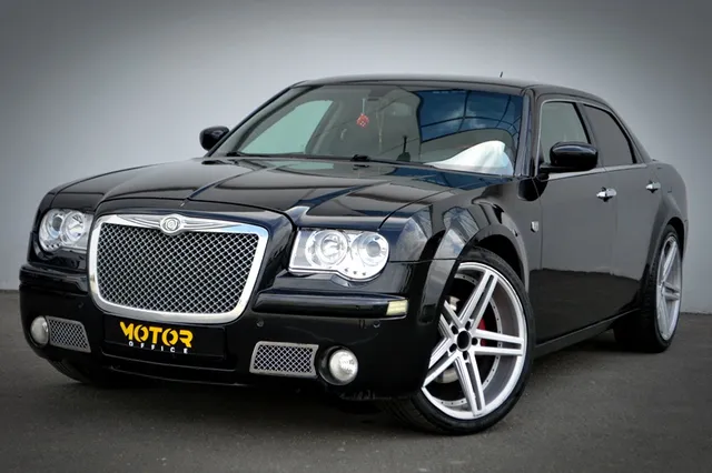 CHRYSLER 300C