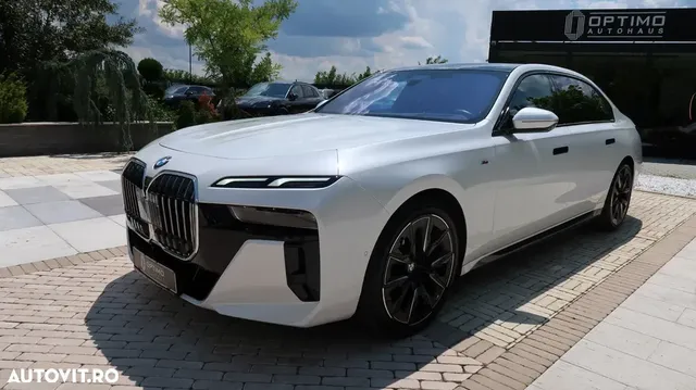 BMW 7 SERIES