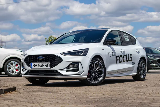 FORD FOCUS
