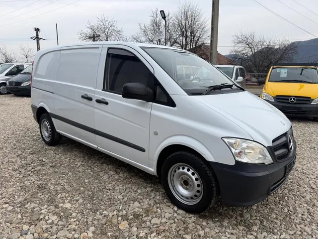 MERCEDES-BENZ VITO