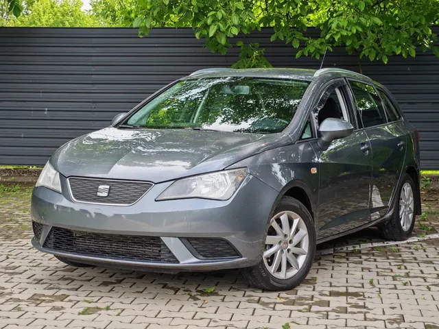 SEAT IBIZA