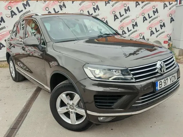 VOLKSWAGEN TOUAREG