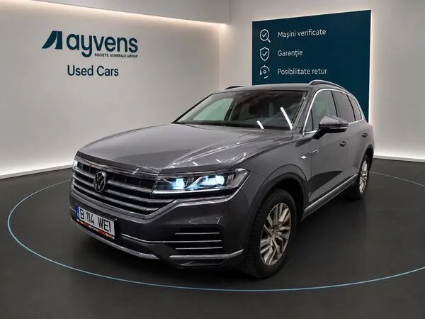 VOLKSWAGEN TOUAREG