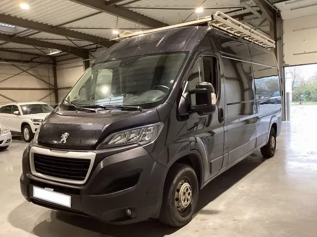 PEUGEOT BOXER