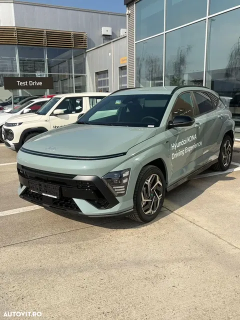 HYUNDAI KONA