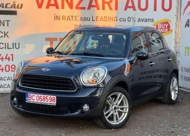 MINI HATCH