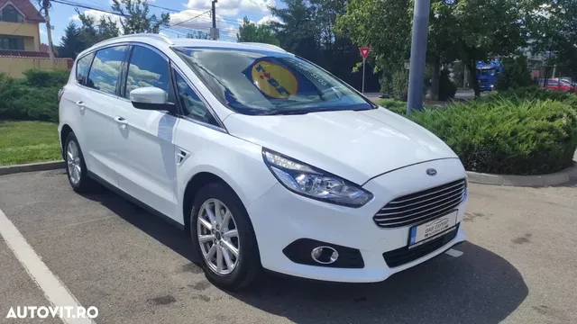FORD S-MAX