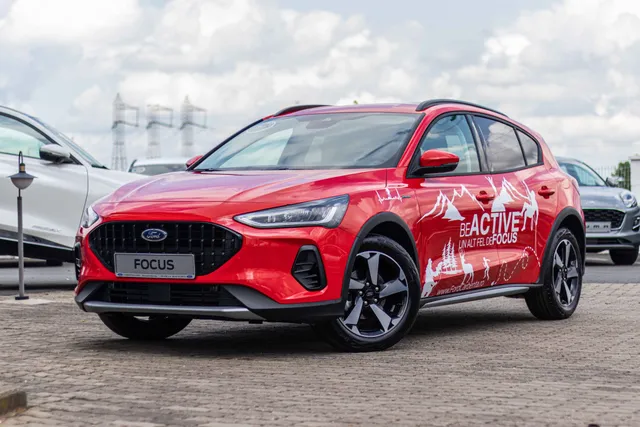 FORD FOCUS