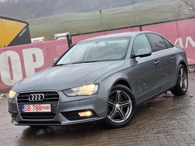 AUDI A4