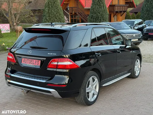 MERCEDES-BENZ ML