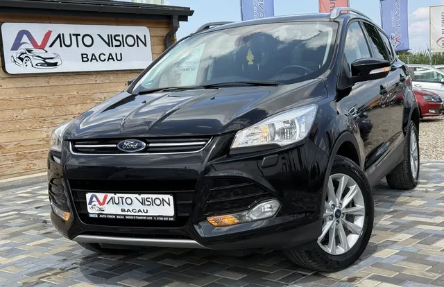 FORD KUGA
