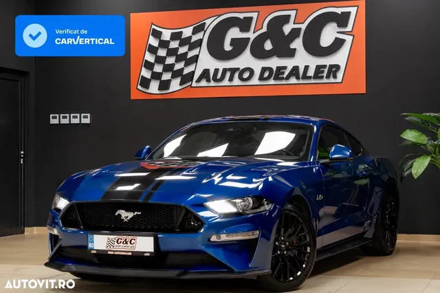 FORD MUSTANG