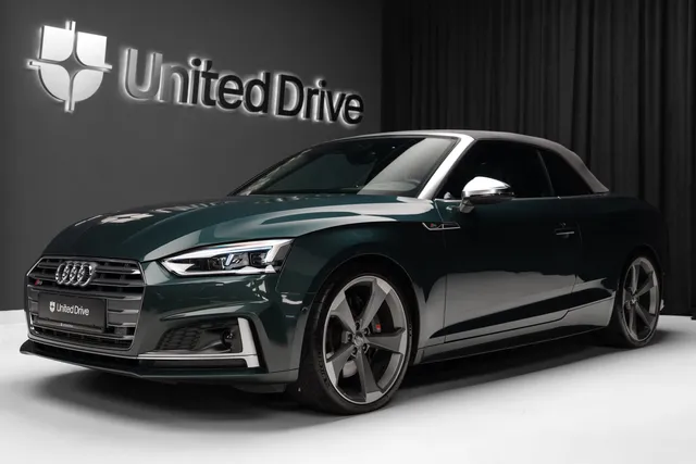 AUDI S5