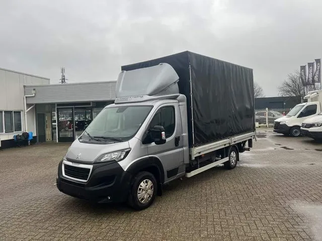 PEUGEOT BOXER