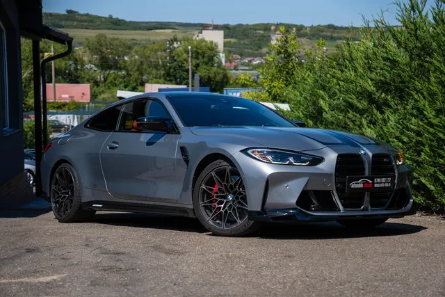 BMW M4
