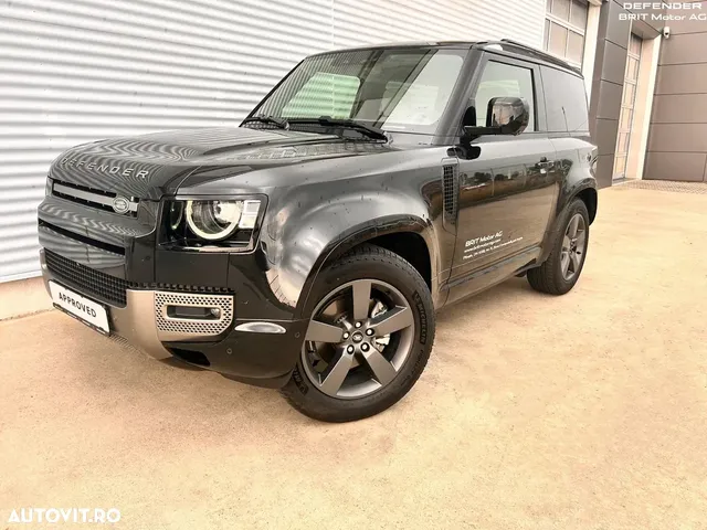 LAND ROVER DEFENDER