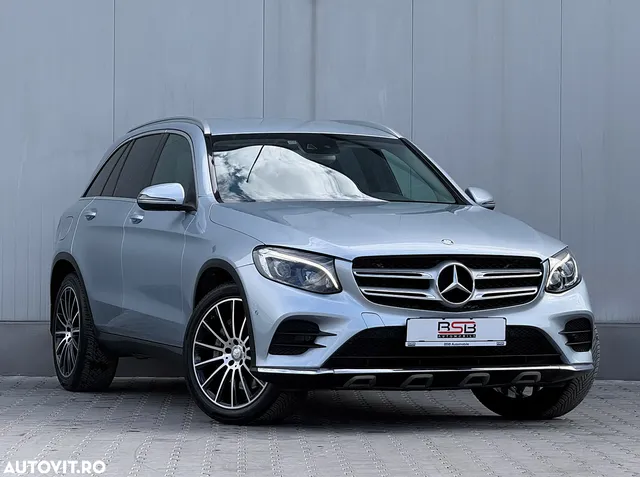 MERCEDES-BENZ GLC
