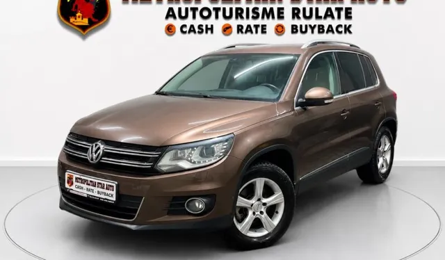 VOLKSWAGEN TIGUAN