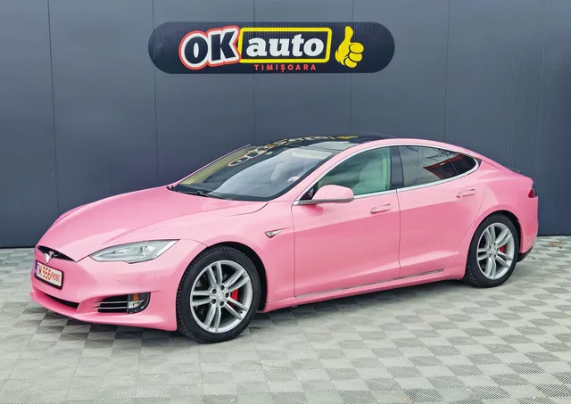 TESLA MODEL S