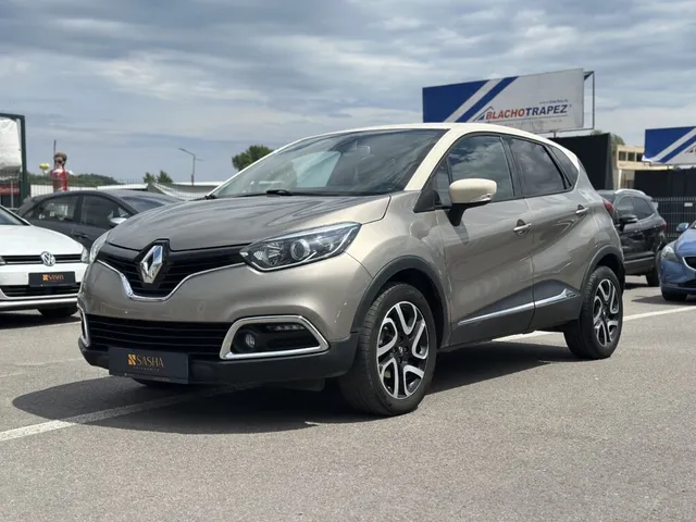 RENAULT CAPTUR