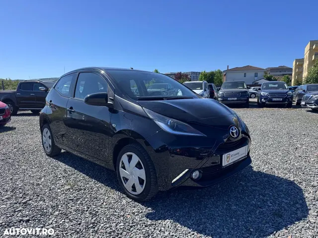 TOYOTA AYGO