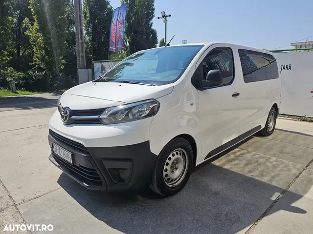 TOYOTA PROACE
