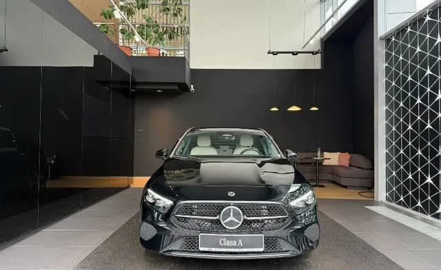 MERCEDES-BENZ A CLASS