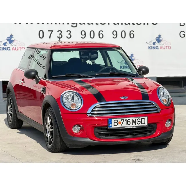 MINI HATCH